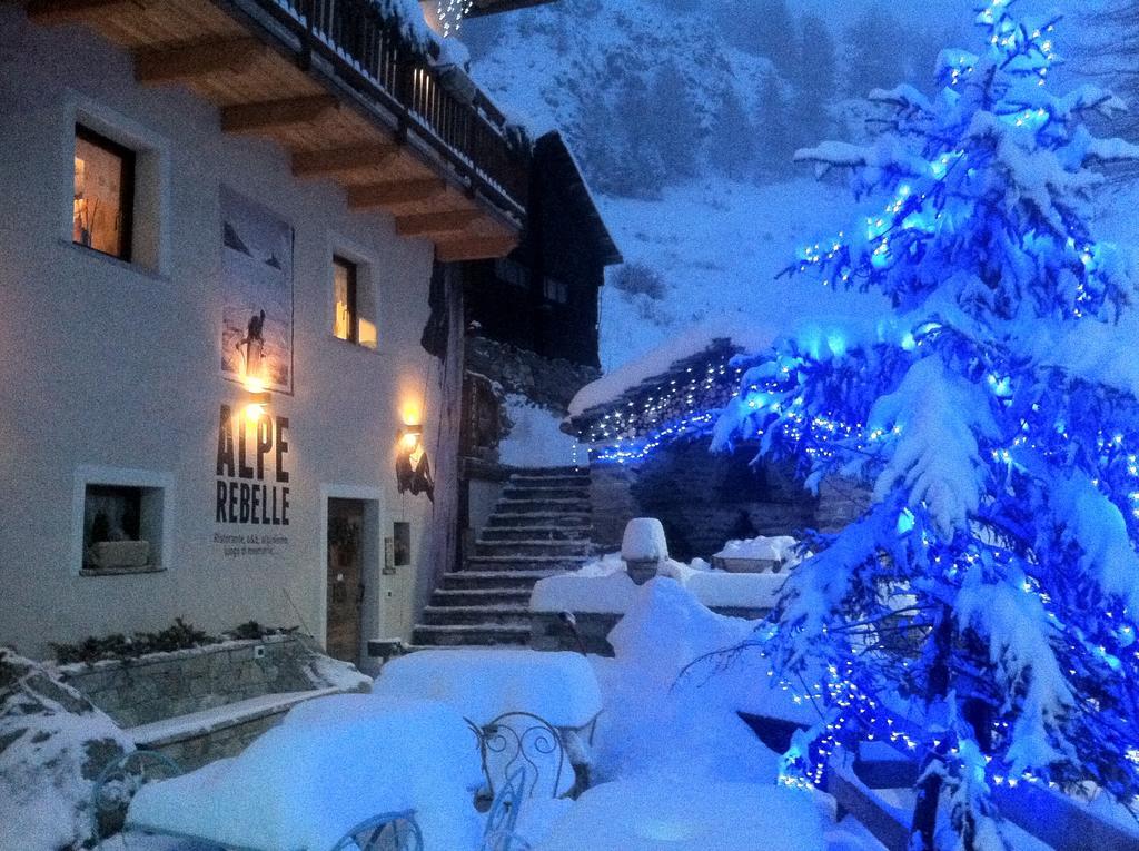 Alpe Rebelle Bed and Breakfast Bionaz Εξωτερικό φωτογραφία
