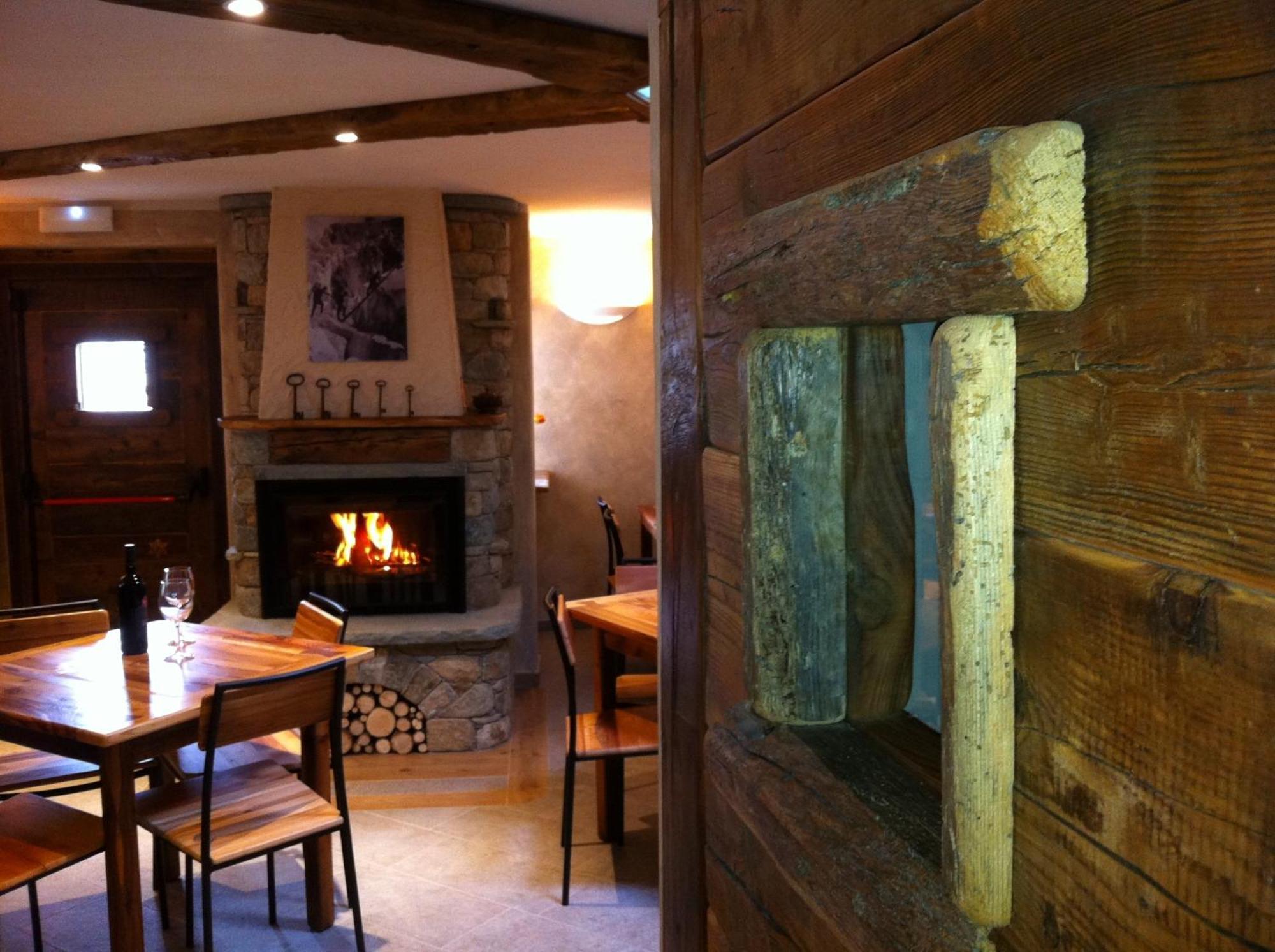 Alpe Rebelle Bed and Breakfast Bionaz Εξωτερικό φωτογραφία