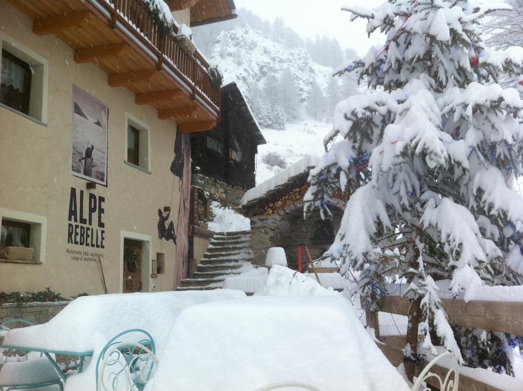 Alpe Rebelle Bed and Breakfast Bionaz Εξωτερικό φωτογραφία