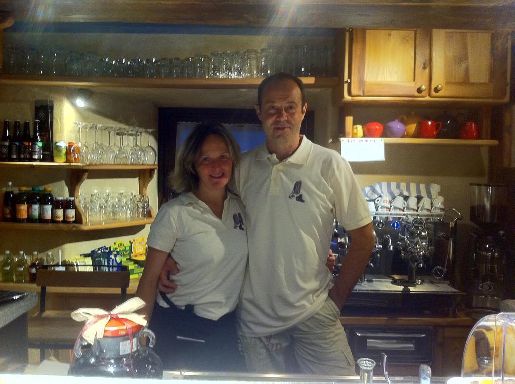 Alpe Rebelle Bed and Breakfast Bionaz Εξωτερικό φωτογραφία