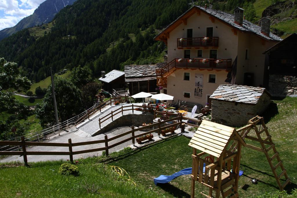 Alpe Rebelle Bed and Breakfast Bionaz Εξωτερικό φωτογραφία