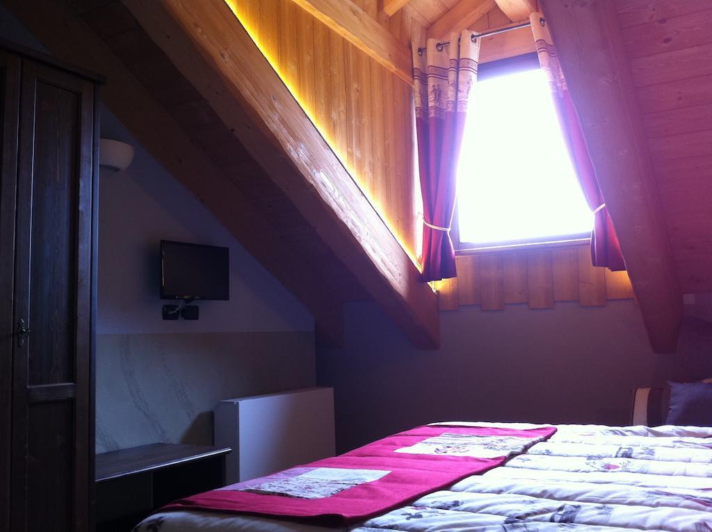 Alpe Rebelle Bed and Breakfast Bionaz Δωμάτιο φωτογραφία
